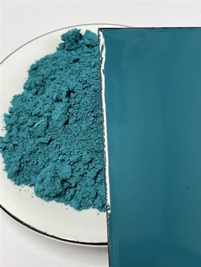 Smaltové pigmenty Páv-modrá